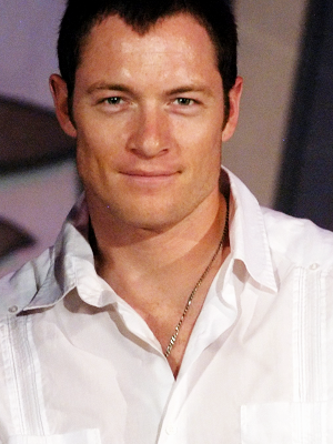 Alexander Harper / Tahmoh Penikett