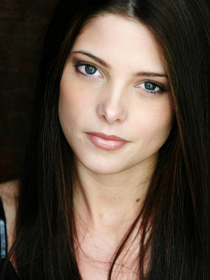 Abigail Stewart / Ashley Greene